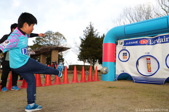 一球入魂！未来のＪリーガーが熱いシュートを放つ！【ルヴァンカップ GS 第1節 鳥栖vs新潟】