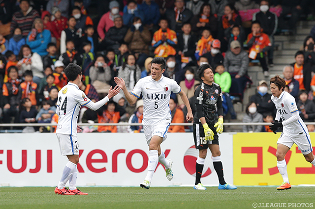 残り16分で2点を追う鹿島は植田 直通のヘッドで1点を返す【明治安田Ｊ１ 第4節 清水vs鹿島】