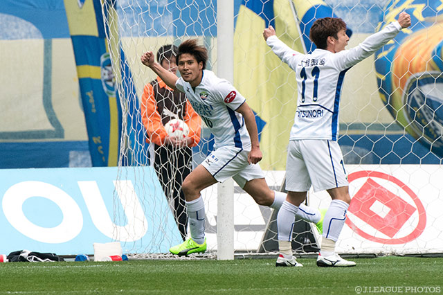 波状攻撃から得点し、2試合連続ゴールの渡 大生（徳島）【明治安田Ｊ２ 第4節 大分vs徳島】