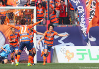 今季初得点を頭で押し込み、2点差とした宇野沢 祐次（長野）【明治安田Ｊ３ 第2節 長野vsYS横浜】