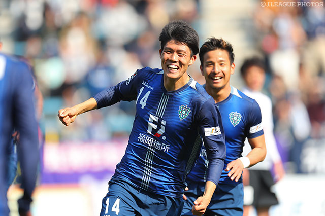 冨安 健洋のヘディングシュートで先制した福岡【明治安田Ｊ２ 第4節 福岡vs熊本】