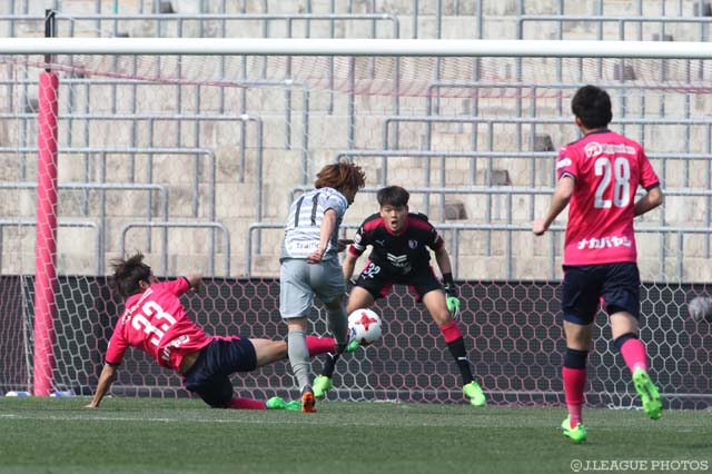 Ｊ３通算100試合出場を、自らのゴールで祝った久富 賢（秋田）【明治安田Ｊ３ 第2節 Ｃ大23vs秋田】