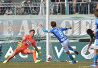 42分、佐藤 謙介のゴールで横浜FCが同点に追いつく【明治安田Ｊ２ 第4節 岐阜vs横浜FC】