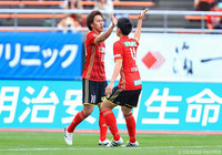 中美 慶哉のゴールで2点差を追い付いた金沢【明治安田Ｊ２ 第5節 金沢vs町田】