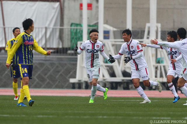 殊勲の逆転ゴールを押し込んだ豊川 雄太（岡山）【明治安田Ｊ２ 第5節 群馬vs岡山】