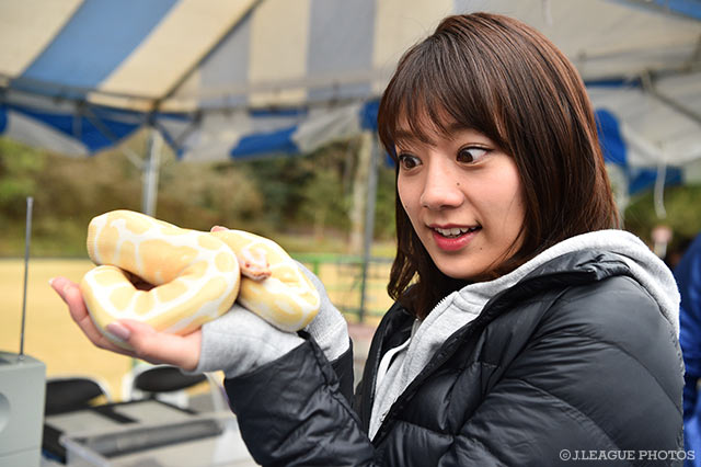 我らがサトミキ、爬虫類も結構平気です【明治安田Ｊ１ 第5節 磐田vs清水】