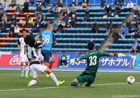 力強いドリブル突破から先制点を奪取した前田 大然（水戸）【明治安田Ｊ２ 第6節 水戸vs山口】