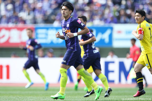 古巣対決となった工藤 壮人（広島）【明治安田Ｊ１ 第5節 広島vs柏】