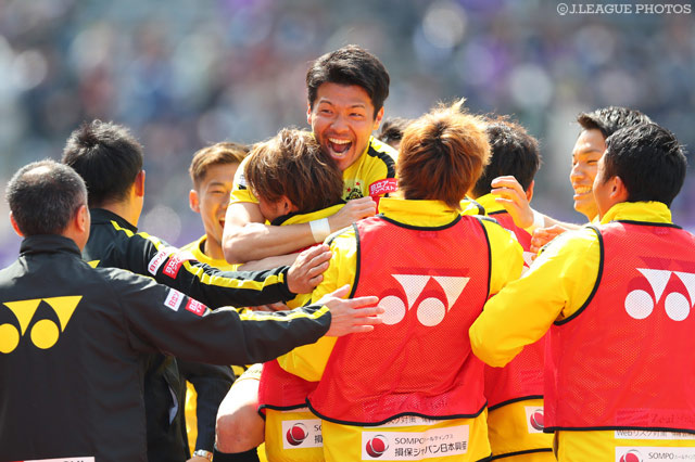 電光石火の得点で先制に成功した柏【明治安田Ｊ１ 第5節 広島vs柏】