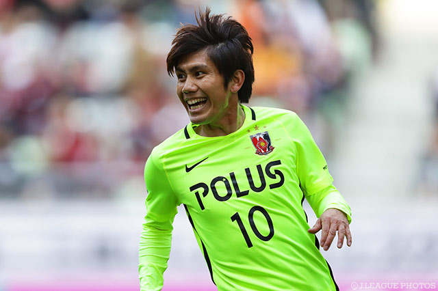 2得点1アシストで勝利の原動力となった柏木 陽介（浦和）【明治安田Ｊ１ 第5節 神戸vs浦和】