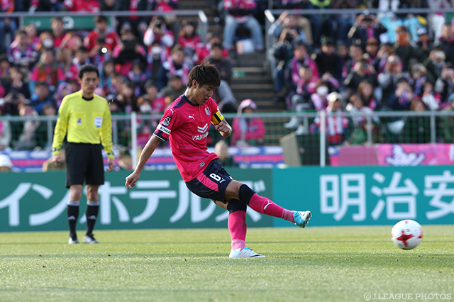 今季初ゴールとなるPKを決めた柿谷 曜一朗（Ｃ大阪）【明治安田Ｊ１ 第5節 Ｃ大阪vs横浜FM】