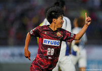 Ｊ初得点を含む2ゴールで鮮烈なデビューを飾った名倉 巧（琉球）