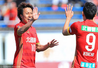 電光石火の2ゴールで勝利の原動力となった中美 慶哉（金沢）【明治安田Ｊ２ 第6節 金沢vs群馬】