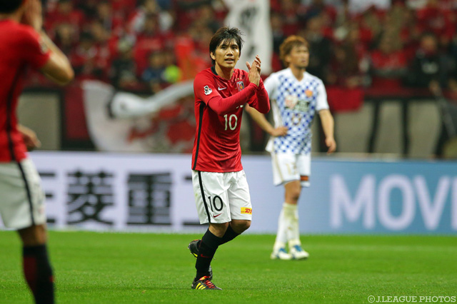 ダメ押しとなる7点目を決めた柏木 陽介（浦和）【明治安田Ｊ１ 第6節 浦和vs仙台】