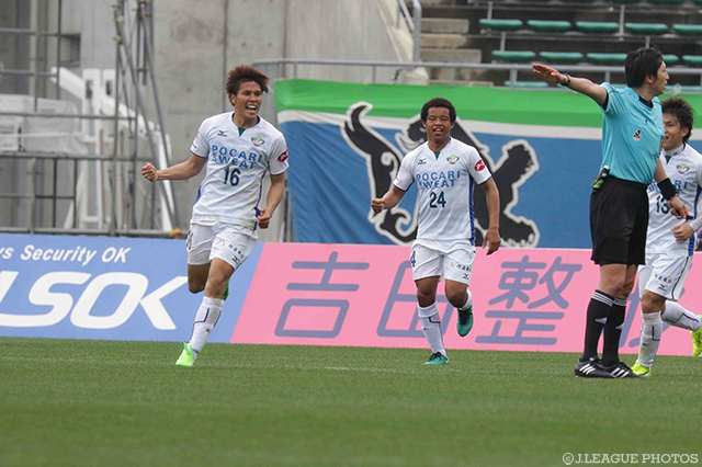 後半アディショナルタイムに起死回生の同点ヘッドを決めた渡 大生（徳島）【明治安田Ｊ２ 第7節 山口vs徳島】