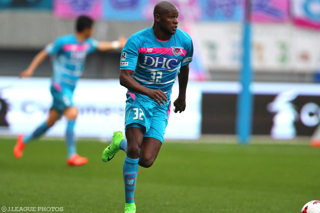 無得点に終わるも前線で存在感を発揮したビクトル イバルボ（鳥栖）【明治安田Ｊ１ 第6節 鳥栖vs新潟】