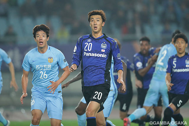 長沢 駿（Ｇ大阪）はCKからヘディングシュートを放つもゴールならず【ＡＣＬ GS MD4 江蘇蘇寧vsＧ大阪】