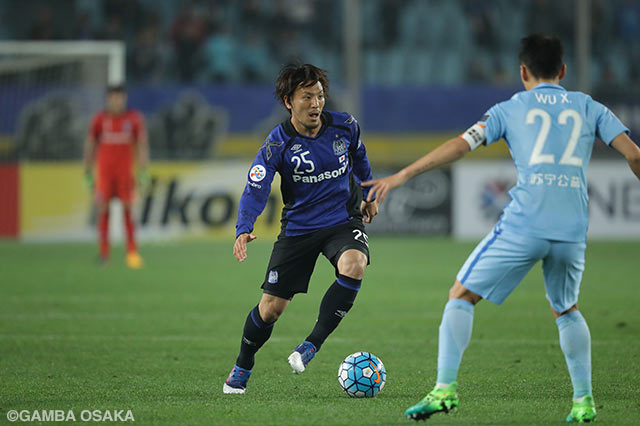 最後の交代カードとして78分に投入された藤本 淳吾（Ｇ大阪）【ＡＣＬ GS MD4 江蘇蘇寧vsＧ大阪】