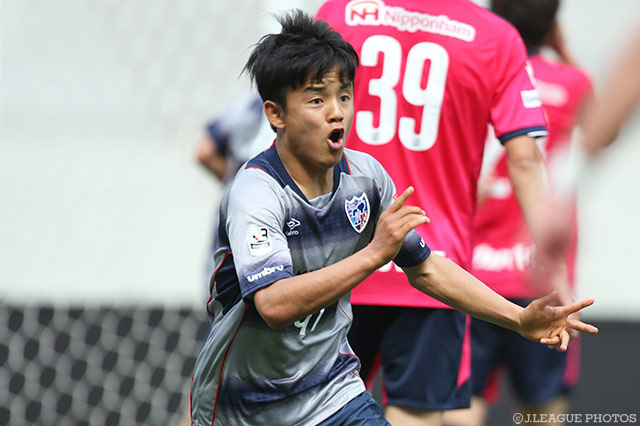 決勝点を決め、Ｊ３リーグ最年少得点記録を更新した久保 建英（Ｆ東23）【明治安田Ｊ３ 第5節 Ｃ大23vsＦ東23】