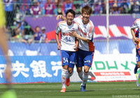 Ｊリーグ初得点となる先制点を決めた原 輝綺（新潟 #34）【明治安田Ｊ１ 第7節 甲府vs新潟】