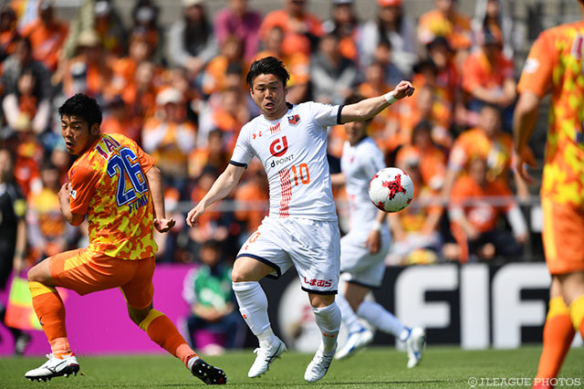 初の古巣対戦で63分まで奮闘した大前 元紀（大宮）【明治安田Ｊ１ 第7節 清水vs大宮】