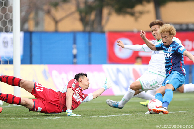 今季３点目となる先制ゴールを決めた久富 賢（秋田）【明治安田Ｊ３ 第5節 秋田vs鳥取】