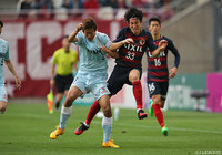 金崎 夢生（鹿島）を抑え切った大井 健太郎（磐田）【明治安田Ｊ１ 第8節 鹿島vs磐田】