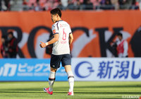 芸術的なFKで先制点をもたらした太田 宏介（FC東京）【明治安田Ｊ１ 第8節 新潟vsFC東京】