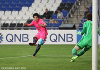 先制点に続き、こぼれ球を見逃さず決めて3点差とした金崎 夢生（鹿島）【ＡＣＬ GS MD5 蔚山vs鹿島】