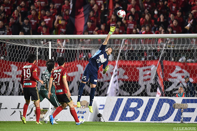 ビクトルを中心にゴールを死守し、白山ダービーを制した岐阜【明治安田Ｊ２ 第10節 岐阜vs金沢】