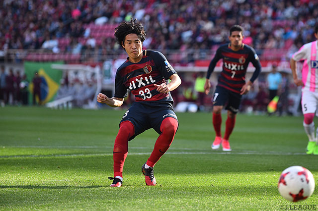 失点から5分後に金崎 夢生のPKで同点に追い付いた鹿島【明治安田Ｊ１ 第9節 鹿島vs鳥栖】