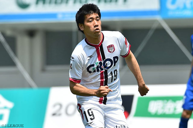 片山 瑛一（岡山）は2本のシュートを放つも今季初得点ならず【明治安田Ｊ２ 第11節 長崎vs岡山】