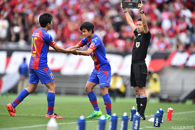 66分、ついに久保 建英（FC東京）がトップチームデビューを果たす【ルヴァンカップ GS 第4節 FC東京vs札幌】