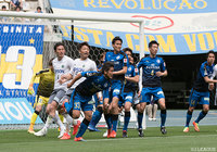 何度か訪れたセットプレーのピンチを体を張って防いだ大分【明治安田Ｊ２ 第11節 大分vs松本】