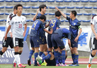 先制ヘッドで町田のＪ２通算100得点目を記録した戸島 章（#23）【明治安田Ｊ２ 第11節 町田vs熊本】