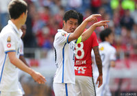 決勝点の起点となり、存在感を放った小笠原 満男（鹿島）【明治安田Ｊ１ 第10節 浦和vs鹿島】