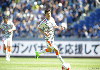 左サイドからのクロスで先制点をアシストした白崎 凌兵（清水）【明治安田Ｊ１ 第10節 Ｇ大阪vs清水】