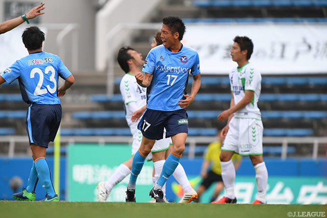 宮尾 孝一のＪ初得点で1点差に追い上げたYS横浜【明治安田Ｊ３ 第7節 YS横浜vs鳥取】