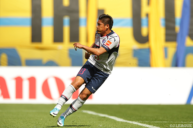 CKからのこぼれ球を右脚で決めた大久保 嘉人（FC東京）【明治安田Ｊ１ 第10節 仙台vsFC東京】