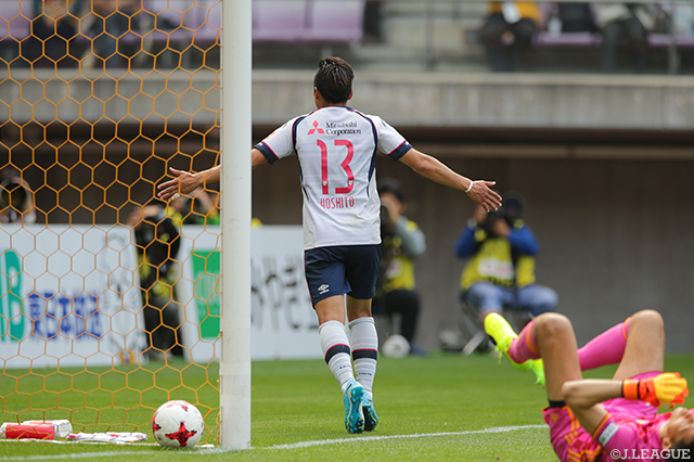 移籍後初の1試合複数得点をマークした大久保 嘉人（FC東京）【明治安田Ｊ１ 第10節 仙台vsFC東京】