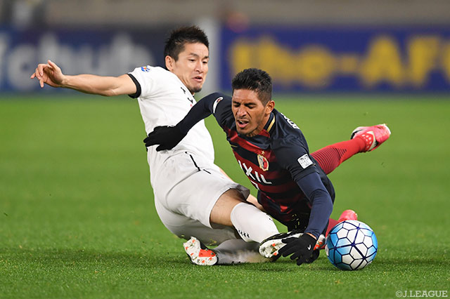 鹿島の前に立ちはだかった青山 直晃（ムアントン）【ＡＣＬ GS MD6 鹿島vsムアントン】