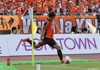 CKから同点ゴールをアシストした小塚 和季（山口）【明治安田Ｊ２ 第13節 山口vs京都】