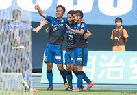 こぼれ球を押し込んで先制点をもたらした小手川 宏基（大分 #20）【明治安田Ｊ２ 第13節 大分vs名古屋】