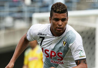 両チーム最多タイ4本のシュートを放ったアラン ピニェイロ（東京Ｖ）【明治安田Ｊ２ 第13節 讃岐vs東京Ｖ】