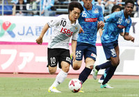  惜しいミドルシュートを放つなど攻撃の中心として躍動した高木 善朗（東京Ｖ）【明治安田Ｊ２ 第13節 讃岐vs東京Ｖ】