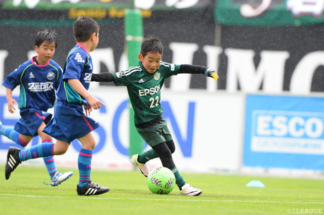 少年サッカーの松本vs町田も白熱の一戦に！【明治安田Ｊ２ 第13節 松本vs町田】