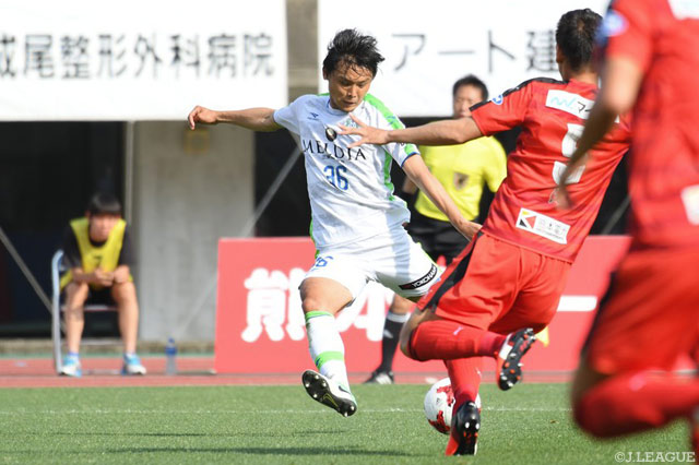 Ｊ２通算50試合を果たした岡本 拓也（湘南）【明治安田Ｊ２ 第13節 熊本vs湘南】