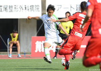 Ｊ２通算50試合を果たした岡本 拓也（湘南）【明治安田Ｊ２ 第13節 熊本vs湘南】