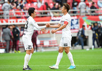 待望の今季初得点でリードを2点差に広げた渡邉 千真（神戸 右）【明治安田Ｊ１ 第11節 鹿島vs神戸】