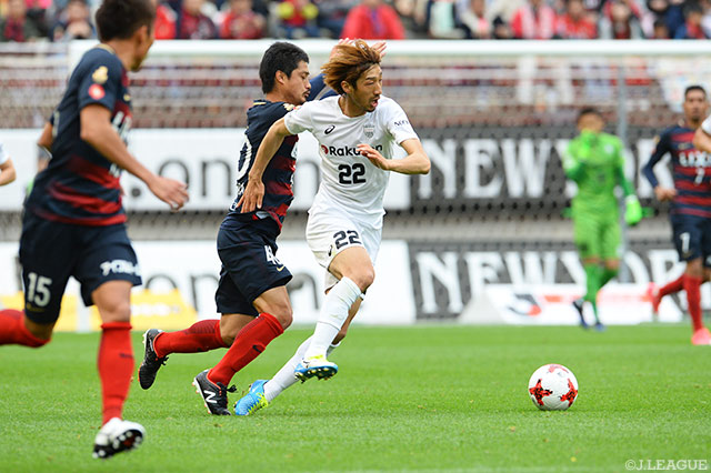 ピンポイントクロスで追加点をアシストした橋本 和（神戸）【明治安田Ｊ１ 第11節 鹿島vs神戸】